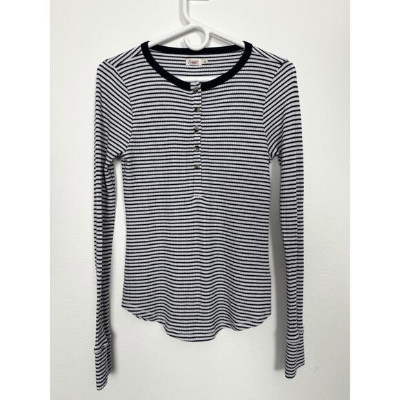 Faherty Henley Top Shirt Womens Medium Long Sleeve Blue White Stripe Ribbed - Picture 1 of 8